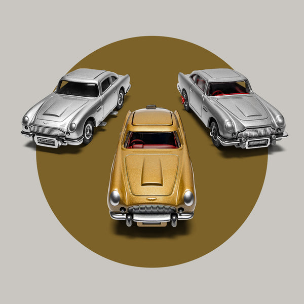 007_Corgi_New_Edition_Trio_600