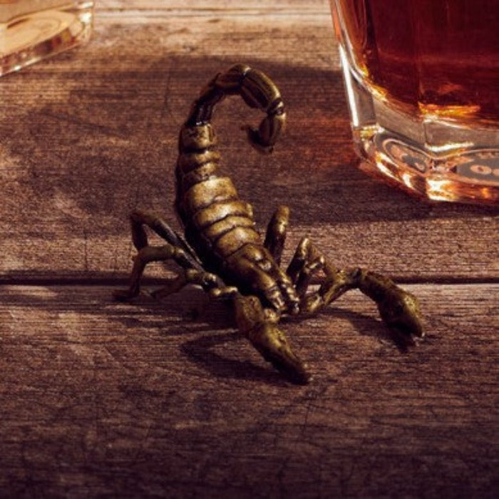 James Bond Skyfall Scorpion Drink Set