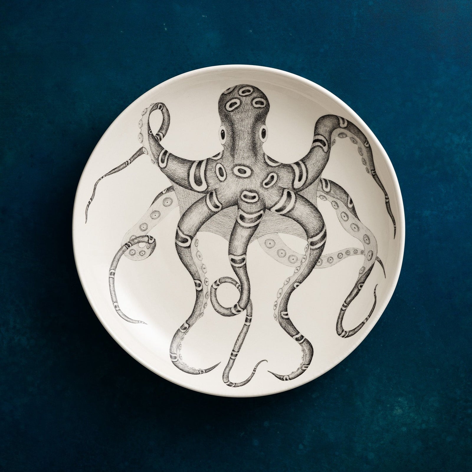 THE MYSTERIOUS OCTOPUSSY