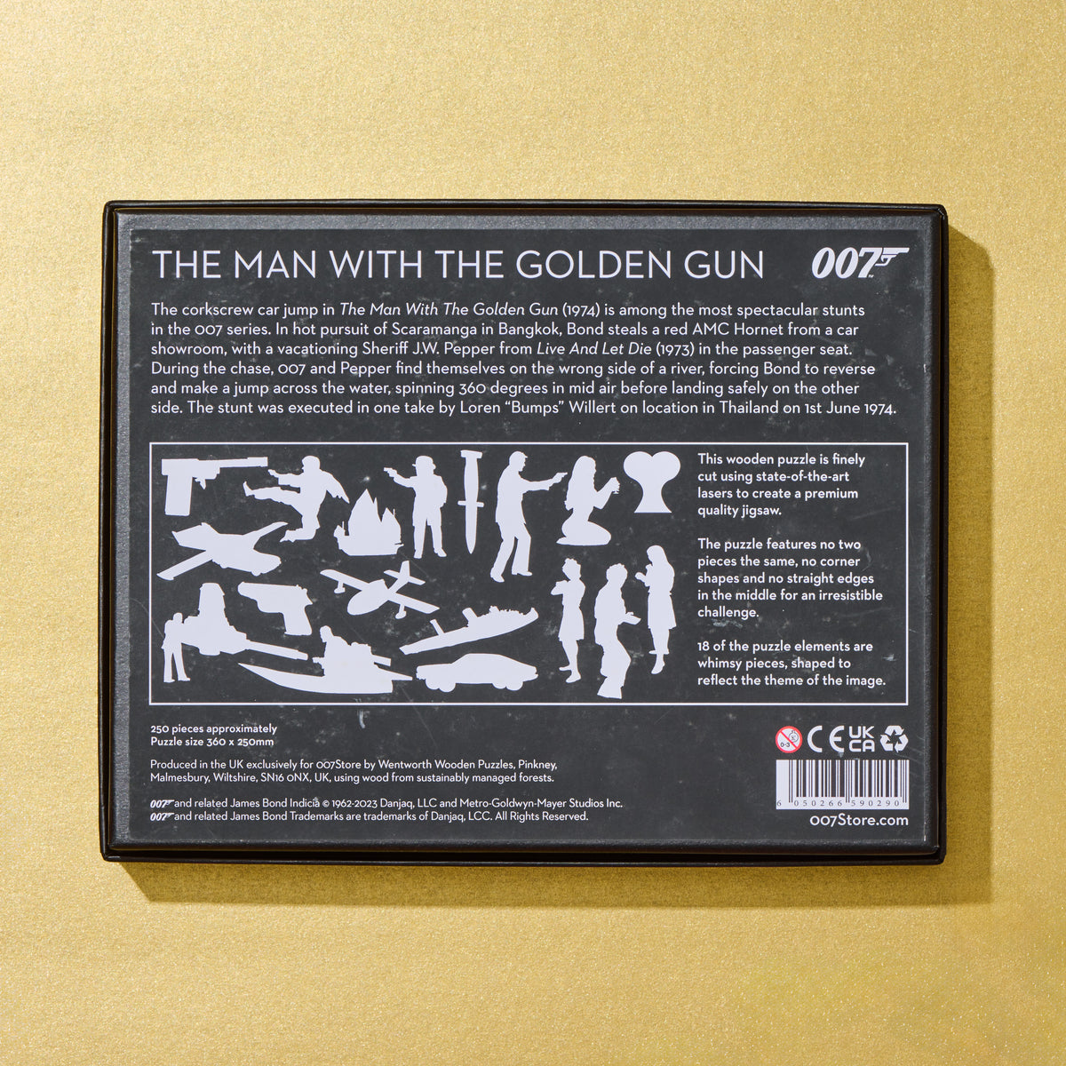 James Bond 250 Piece Wooden Puzzle - The Man With The Golden Gun Edition