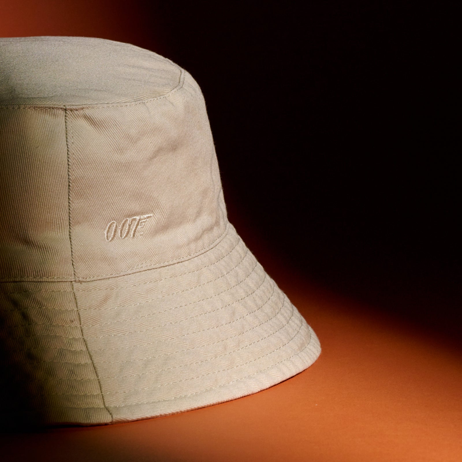 James Bond 007 Embroidered Cotton Twill Bucket Hat - Sand Edition 007Store