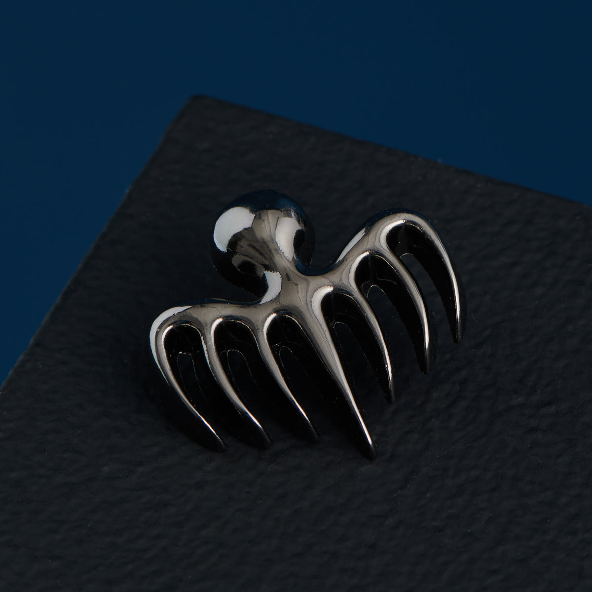 James Bond SPECTRE Symbol Pin Badge | Official 007Store