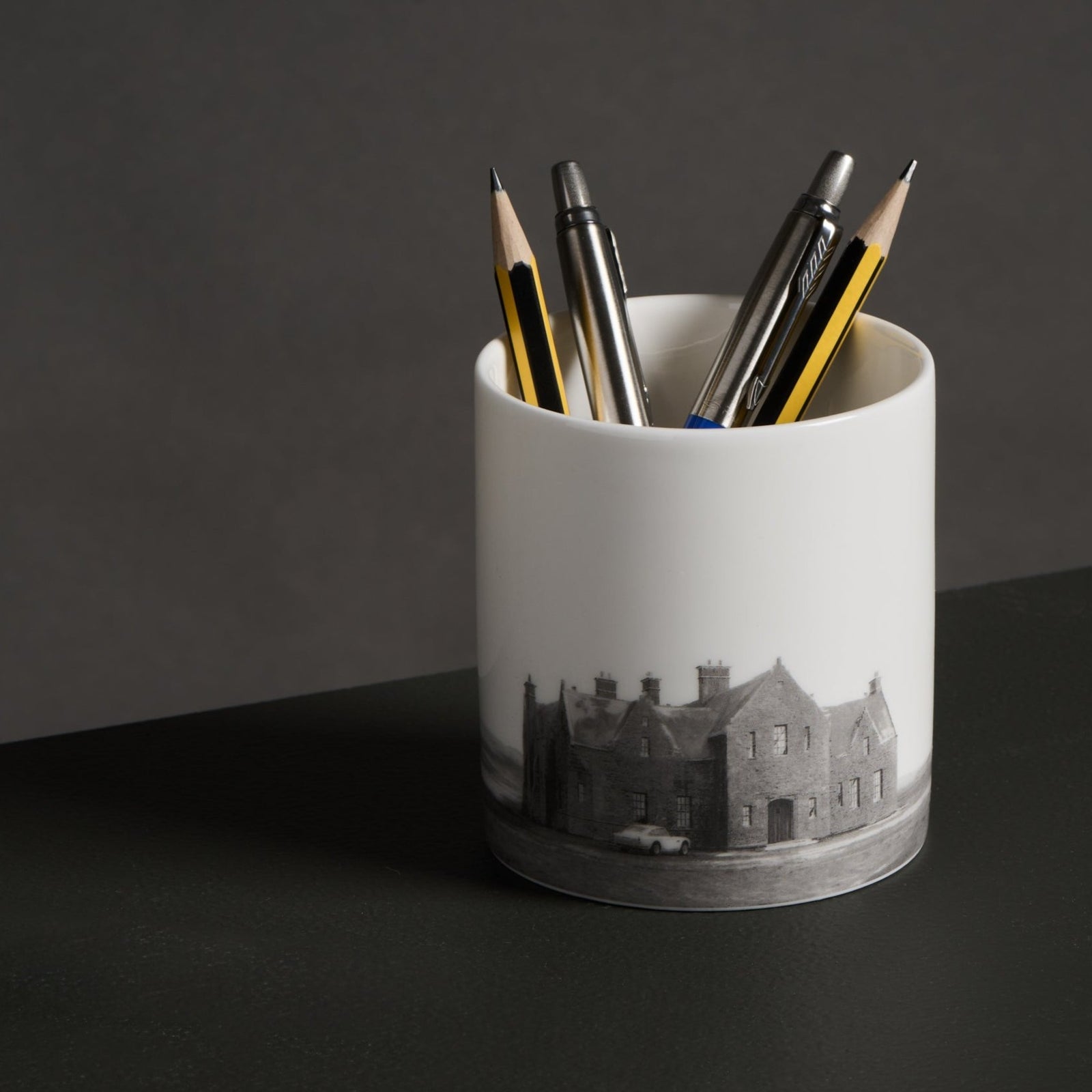 James Bond Skyfall Fine Bone China Pen Pot 007Store