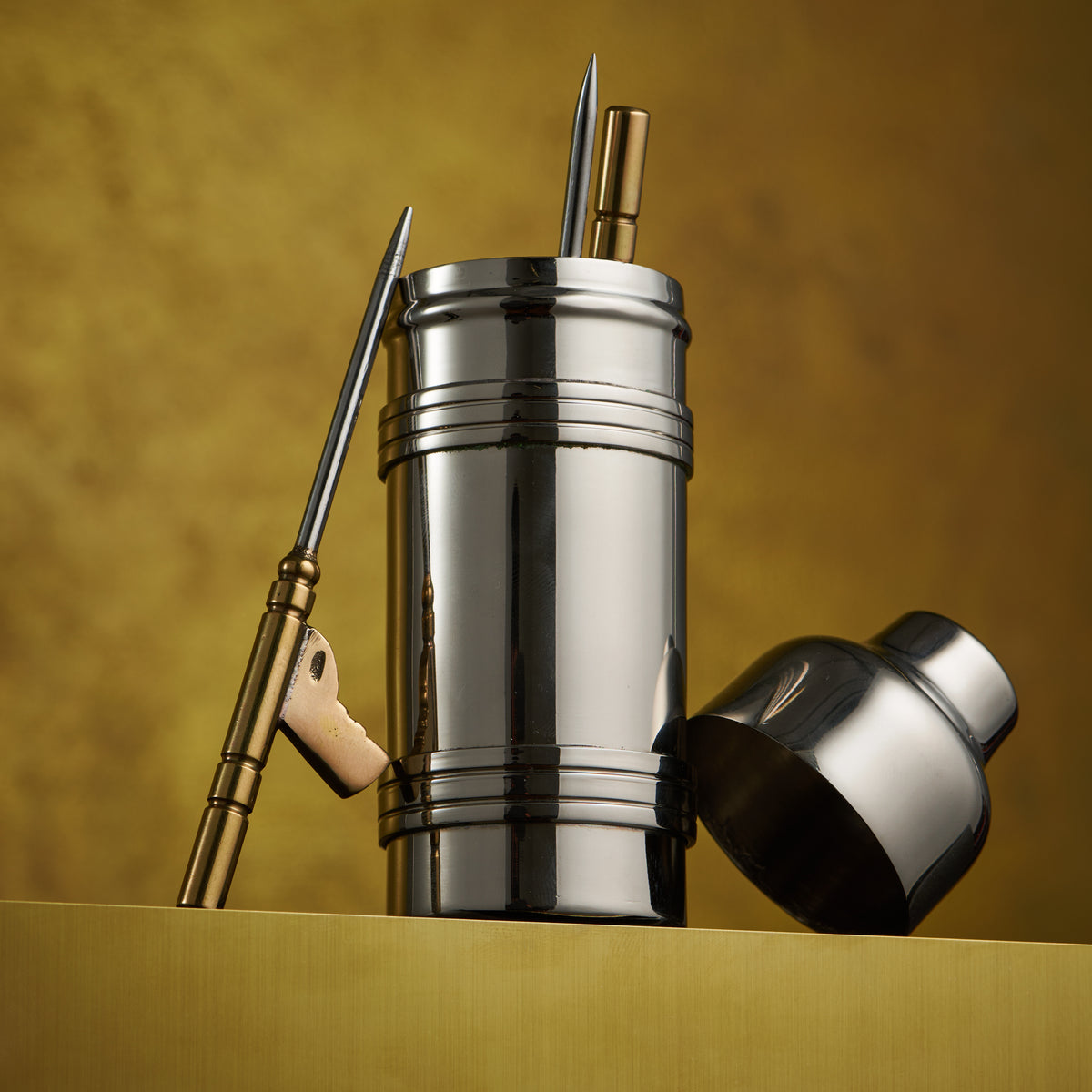 James Bond Speargun Cocktail Pick Set - Thunderball Edition