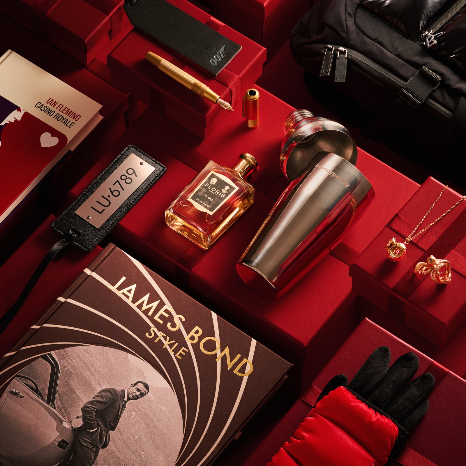 James Bond Gifts