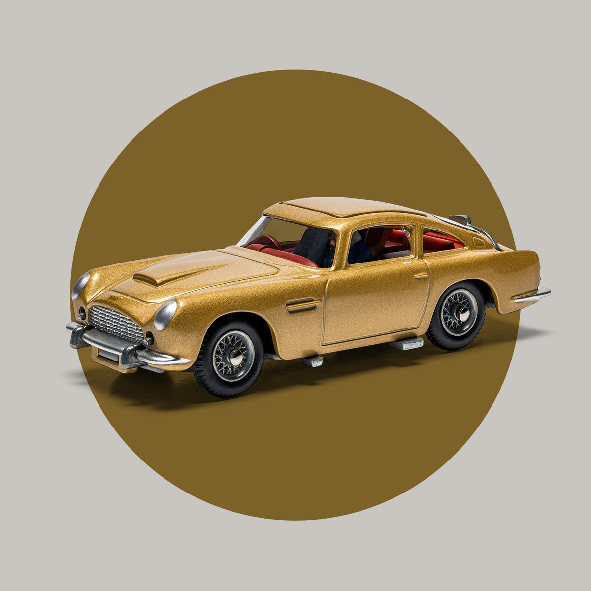 James Bond Aston Martin DB5 Model Car Collector Set - 70th Anniversary Edition - By Corgi (Pre-order)