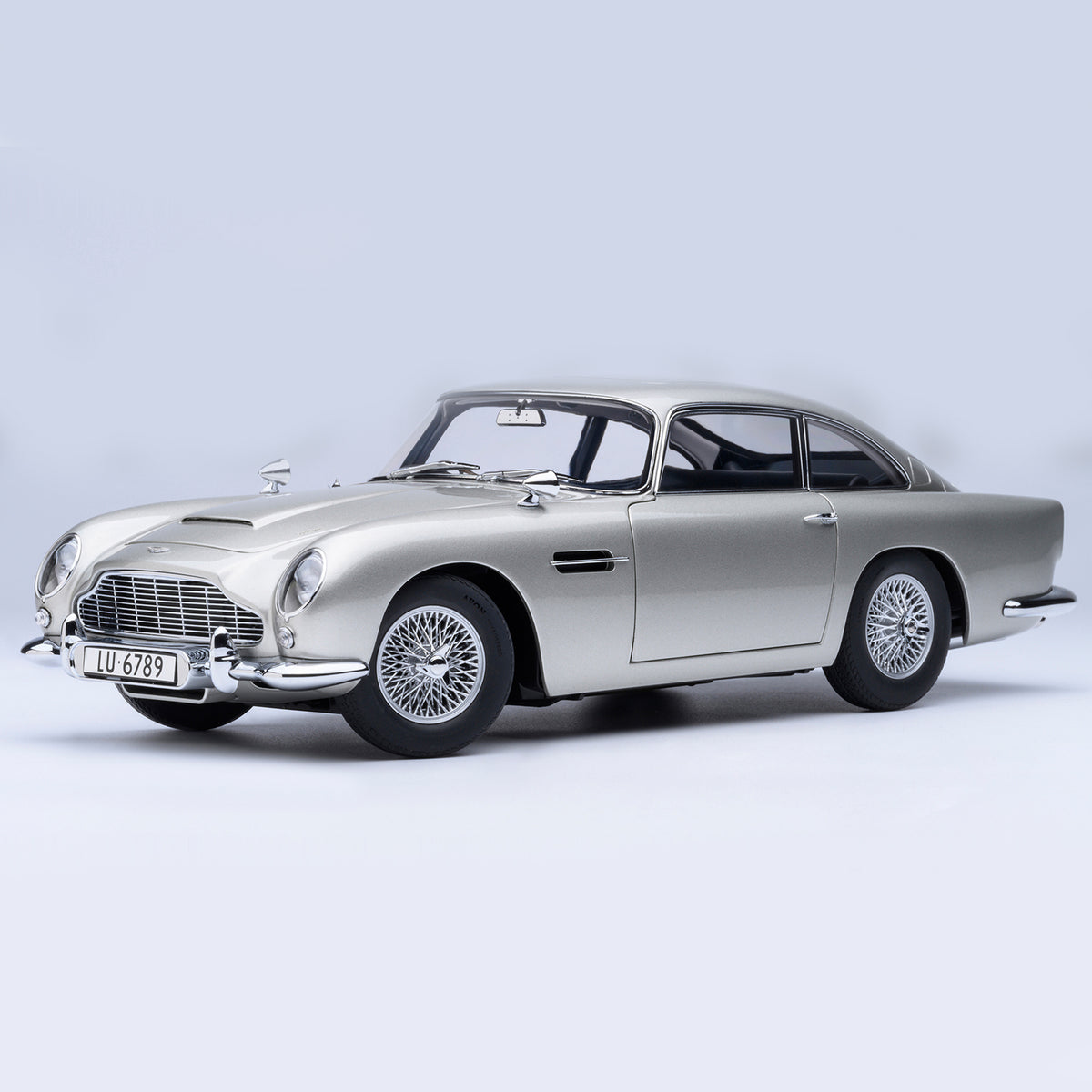 James Bond Aston Martin DB5 Model Car - Goldfinger Edition - By AUTOart 007Store