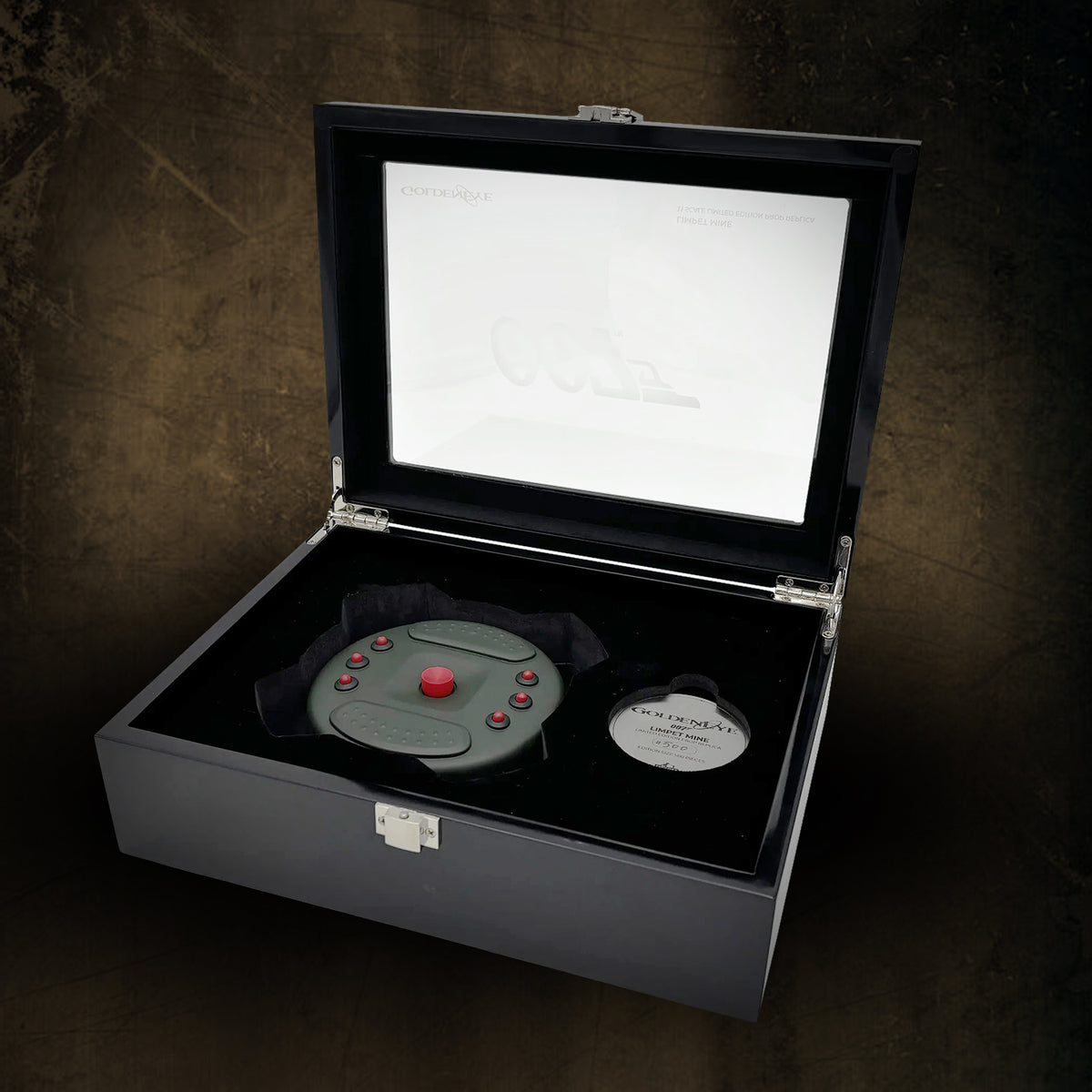 James Bond Magnetic Limpet Mine Prop Replica - GoldenEye Numbered Edition (Pre-order)