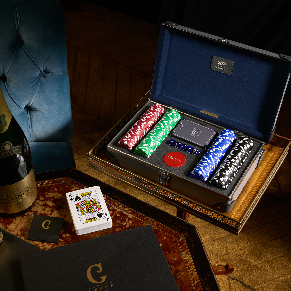 James Bond Poker Set - By Globe-Trotter