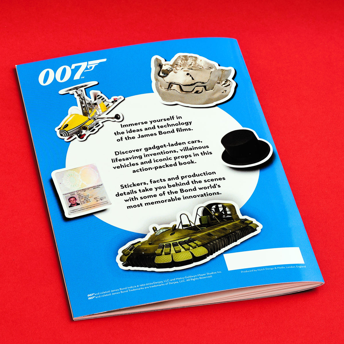 James Bond Fakten- und Stickerbuch - Gadgets &amp;amp; Fahrzeuge Edition