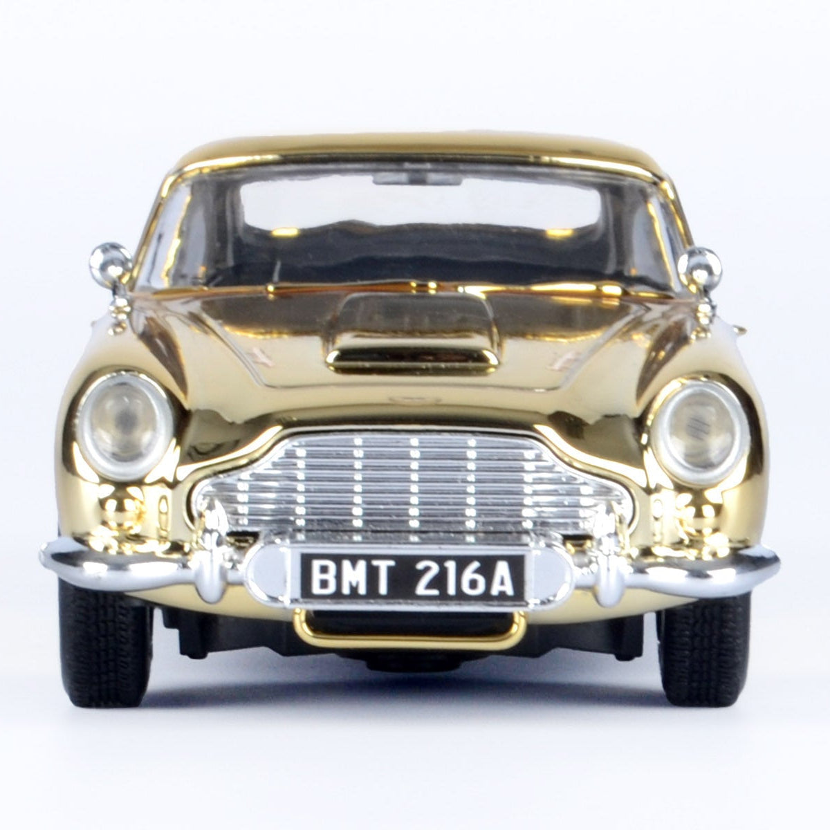 James Bond Aston Martin DB5 Gold Model Car - Goldfinger Edition - By Motormax
