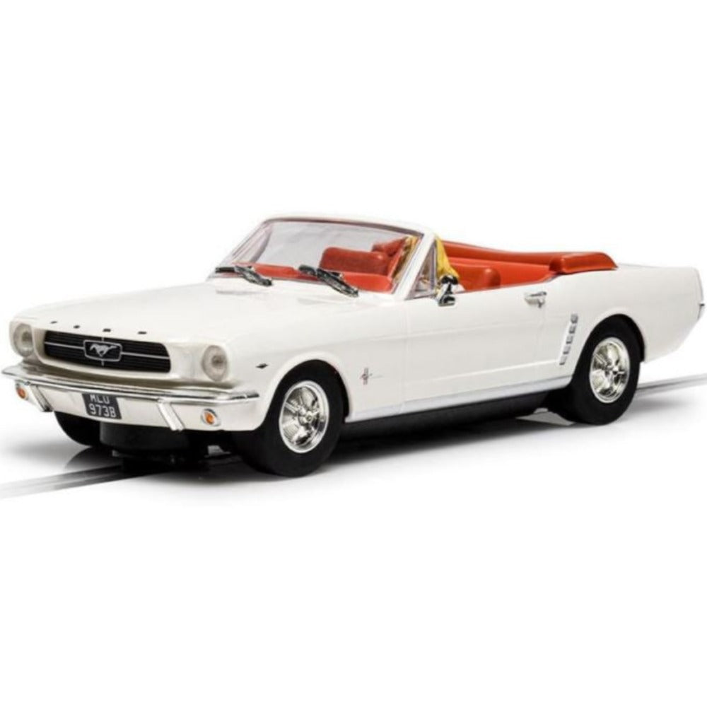 Scalextric James Bond Ford Mustang Cabrio Slotcar - Goldfinger Edition