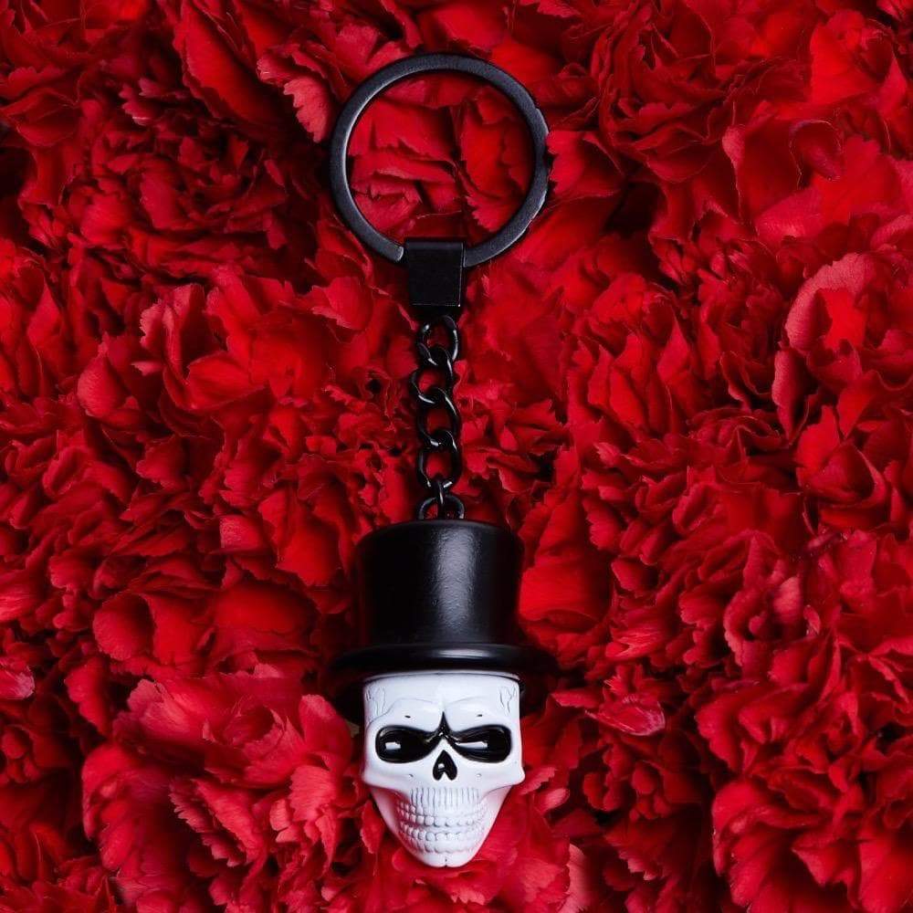 Spectre Skull Mask Metal &amp; Enamel Keyring - 007STORE