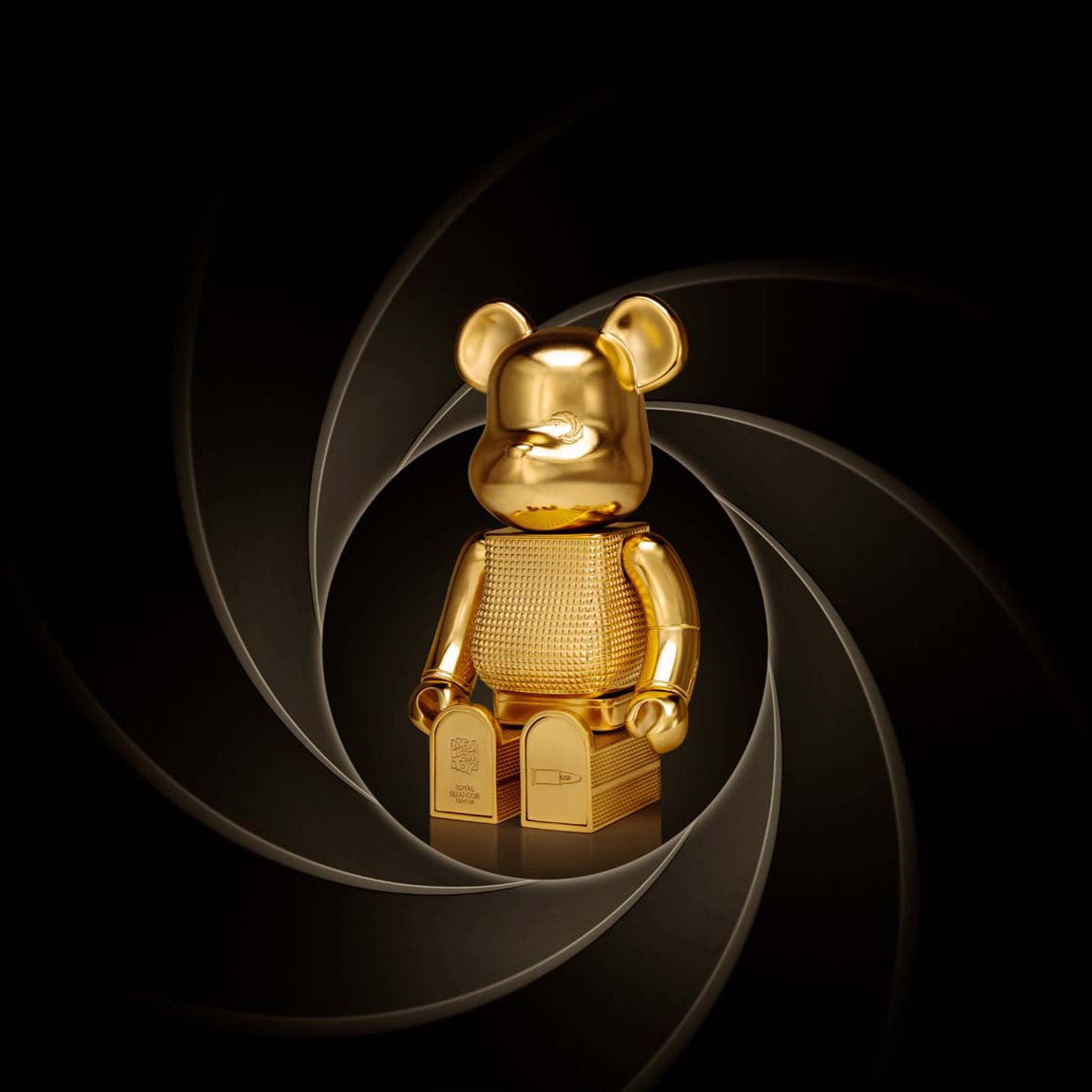 James Bond Be@rbrick x Royal Selangor 400% Figure - The Man With The Golden Gun Edition – By Medicom Toy (Pre-order) 007Store