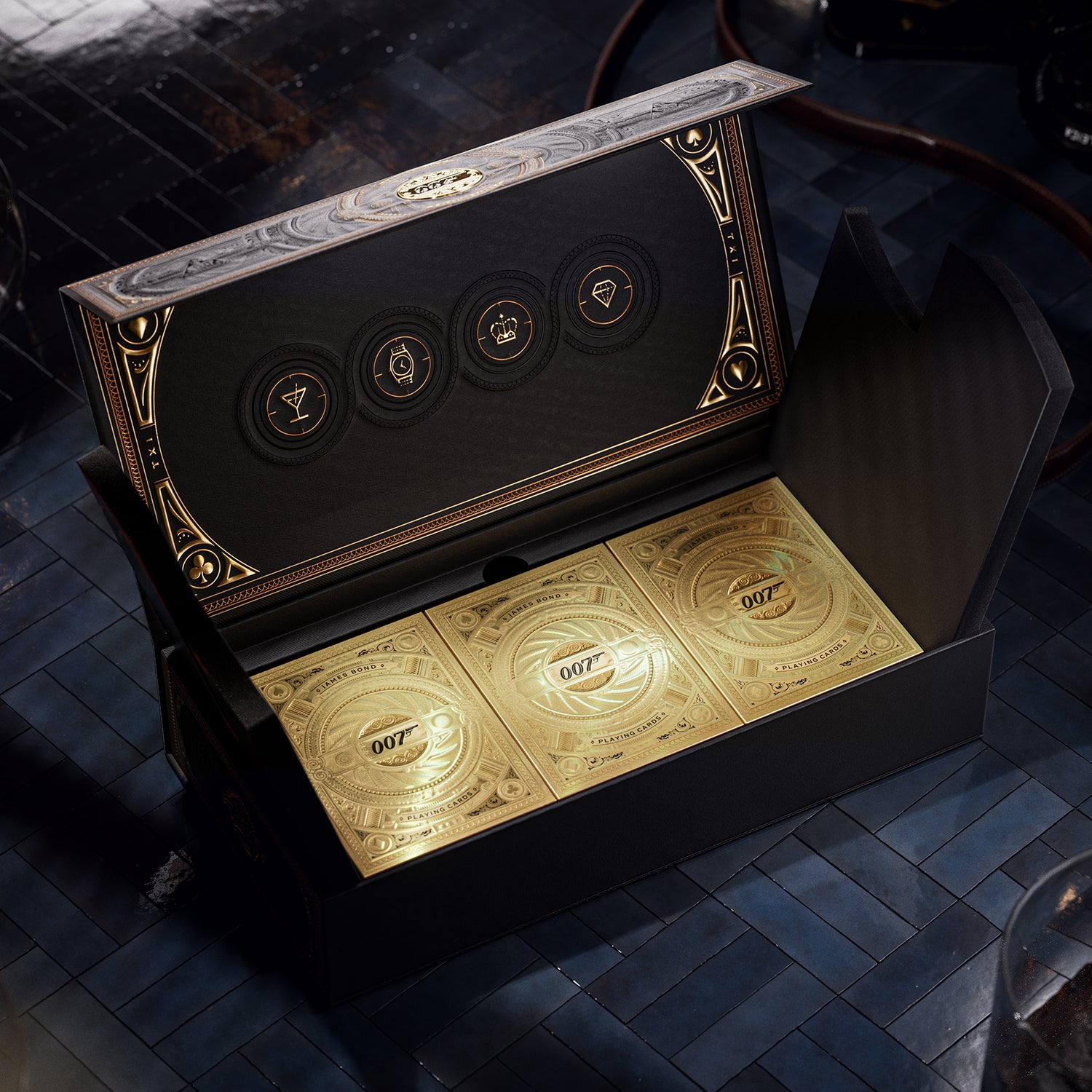 James Bond Secret Pen & Card Set - Gold Edition By theory11 | 007Store