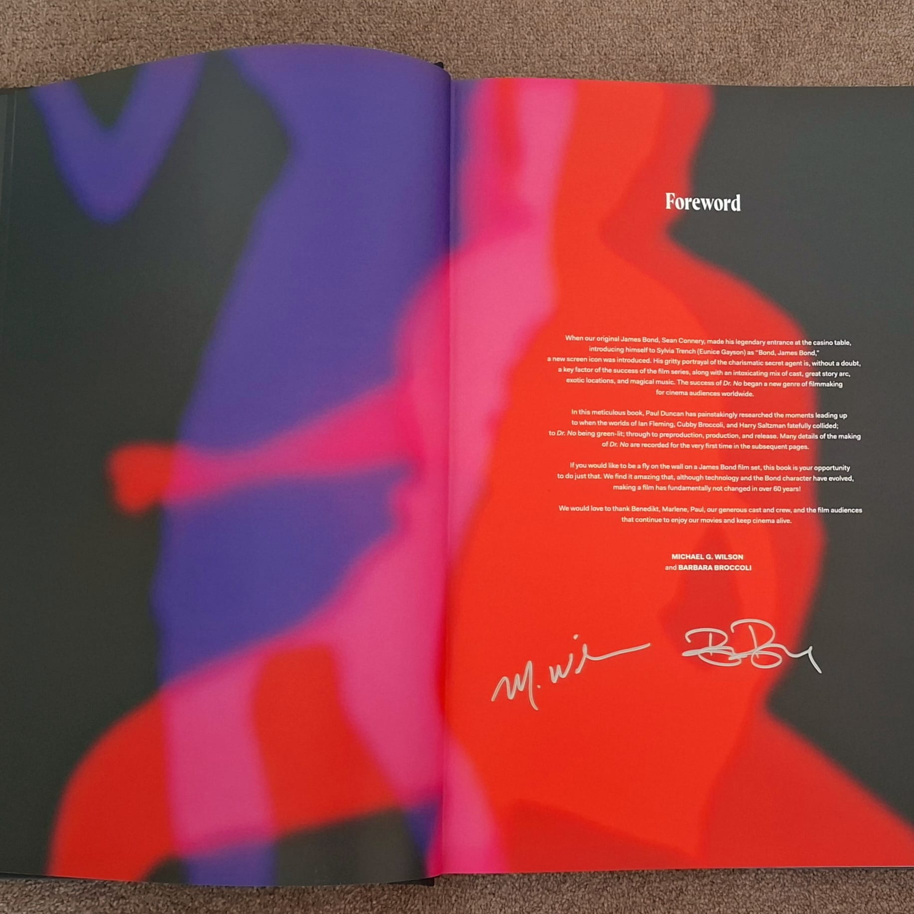 James Bond Taschen Dr. No Book Signed Art Edition Portrait | 007Store