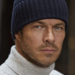 James Bond N.Peal Ribbed Cashmere Hat - The Living Daylights Edition