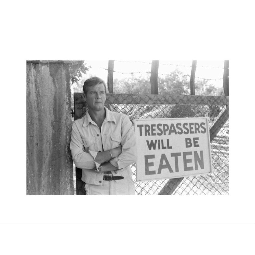 James Bond Live And Let Die Photo Framed Art Print - By King & McGaw 007Store