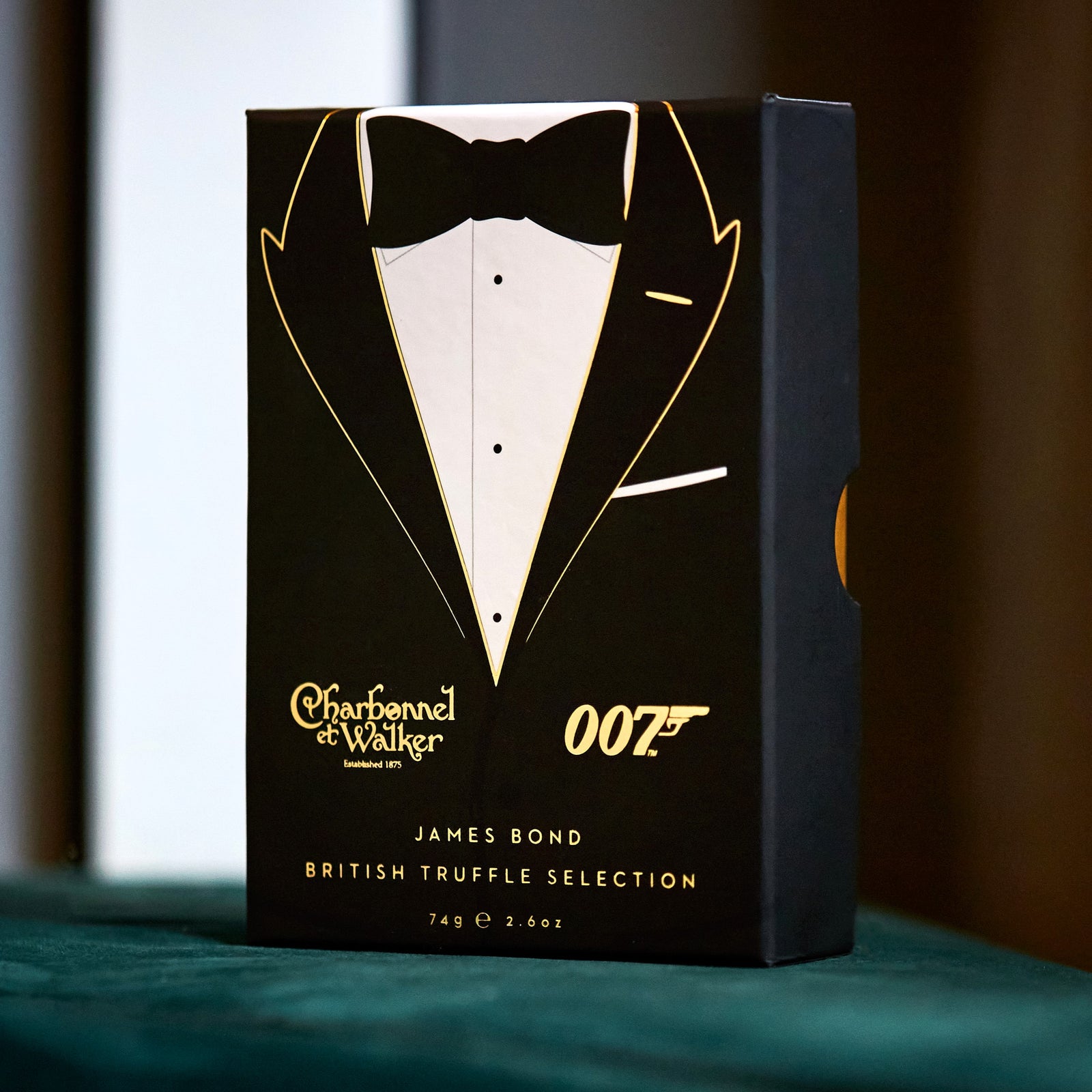 James Bond Black Tie Truffle Box - By Charbonnel et Walker (74g) 007Store