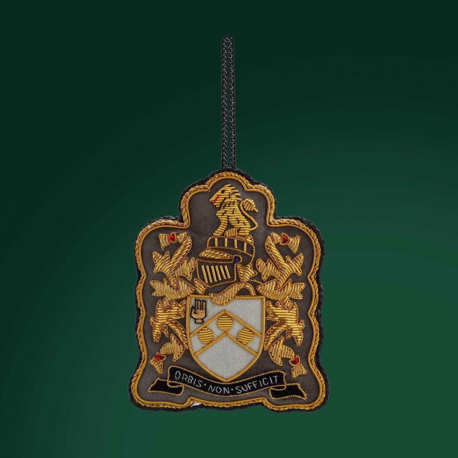 Bond Family Crest