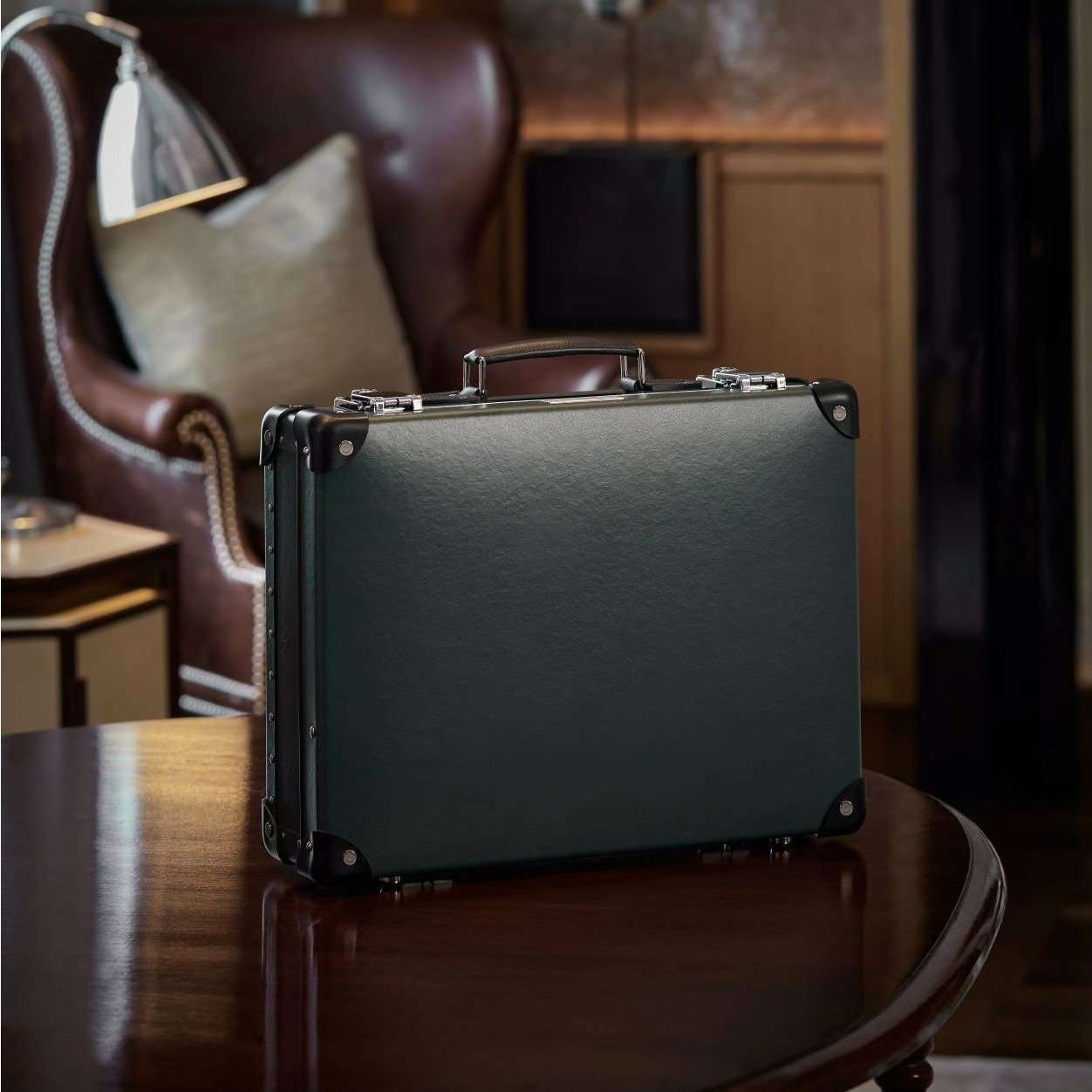 007 briefcase Clearance