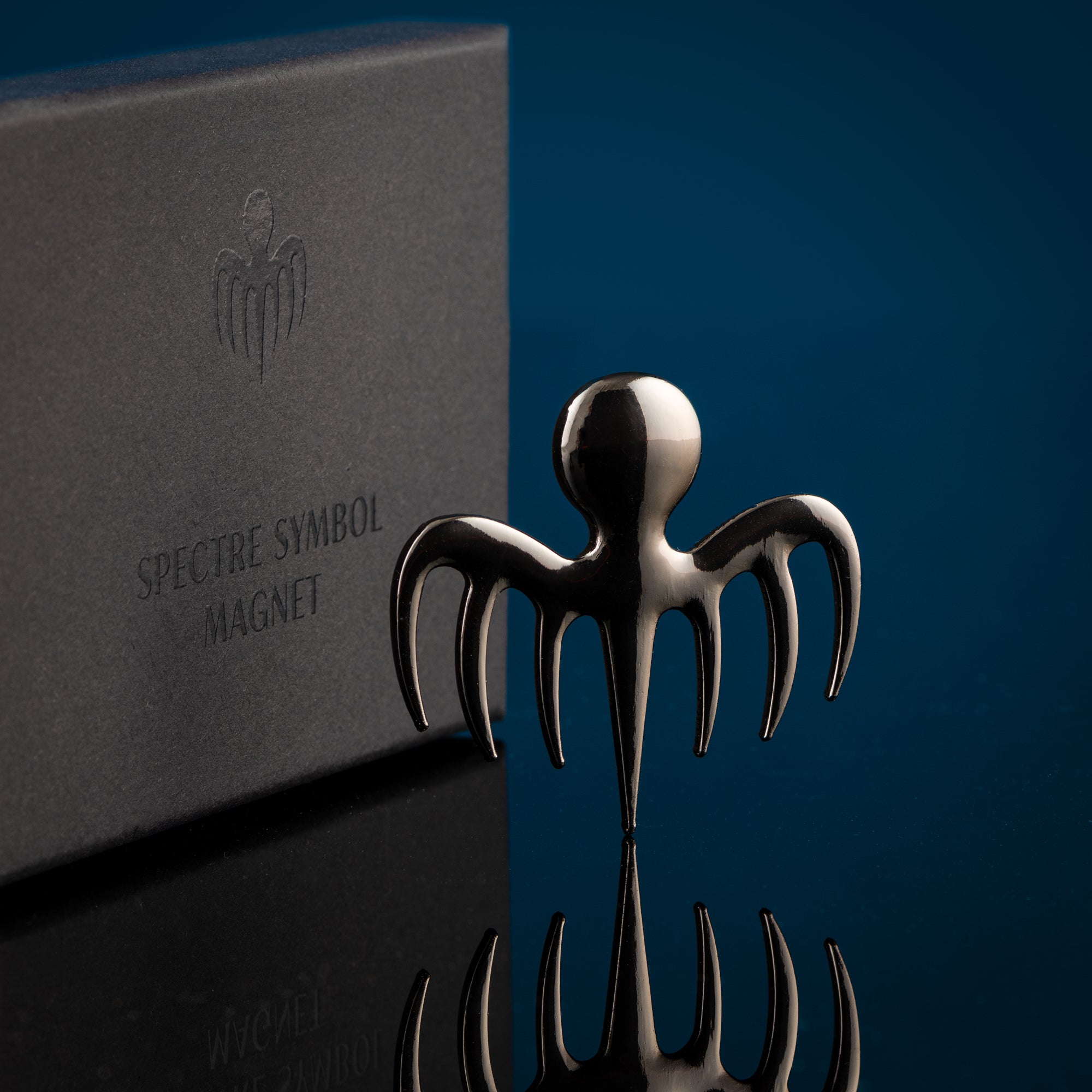 James Bond SPECTRE Symbol Magnet | Official 007 Store - 007Store