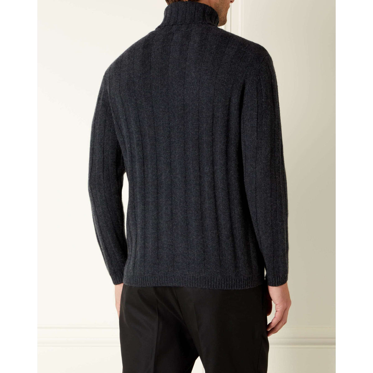 Chunky Rib Cashmere/Merino Roll Neck Sweater - Die Another Day Limited Edition By N.Peal - 007STORE