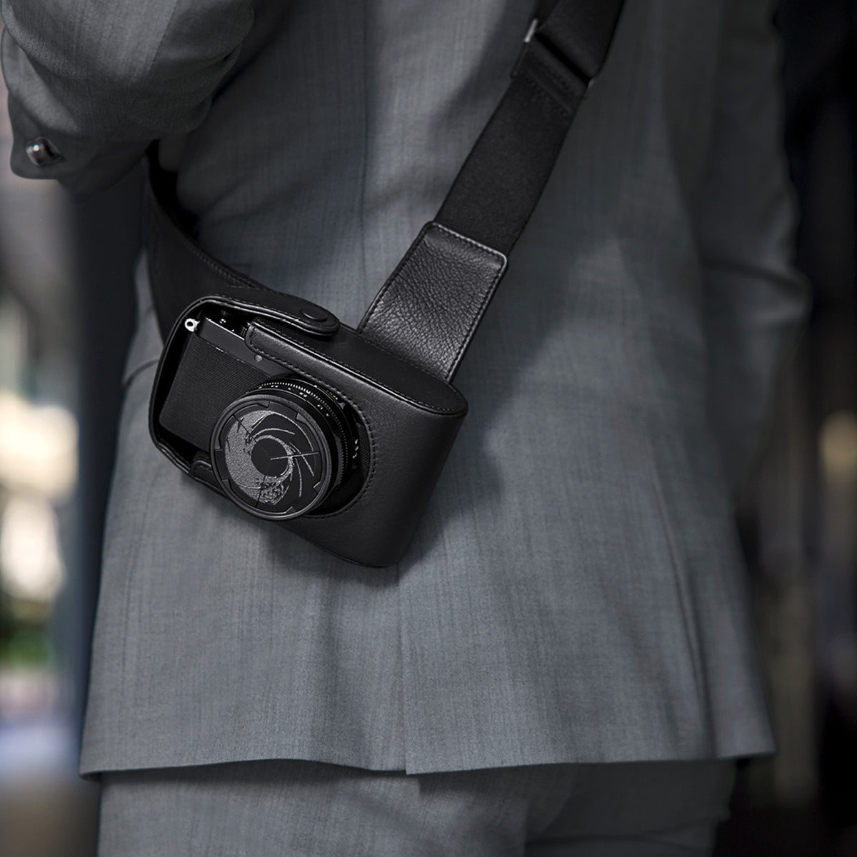 James Bond Leica D-Lux 7 007 Camera