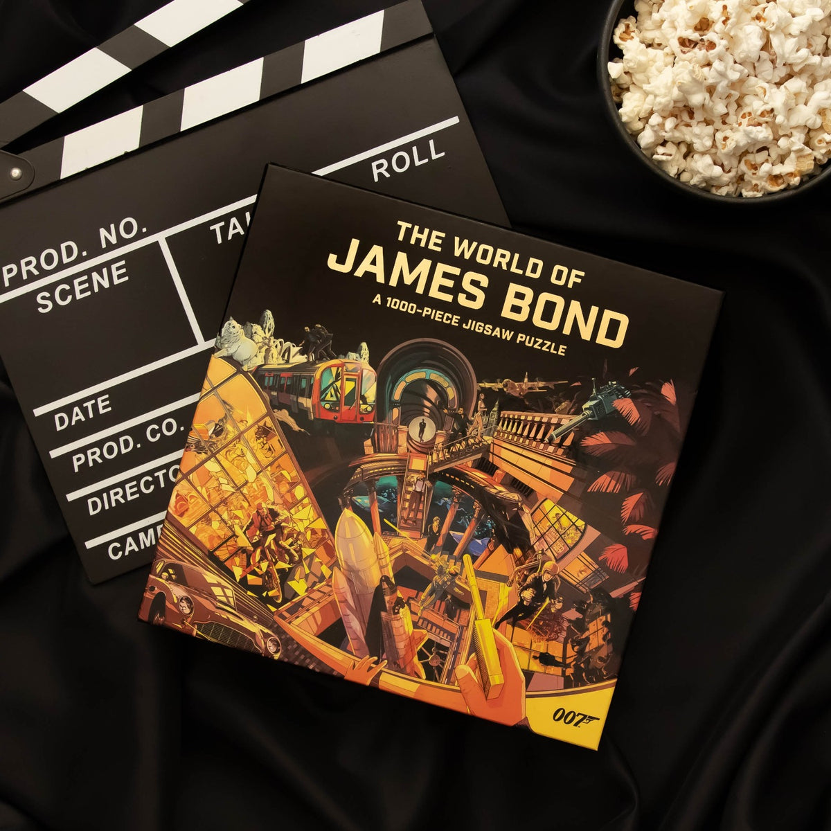Die Welt von James Bond, 1000-teiliges Puzzle – von Laurence King