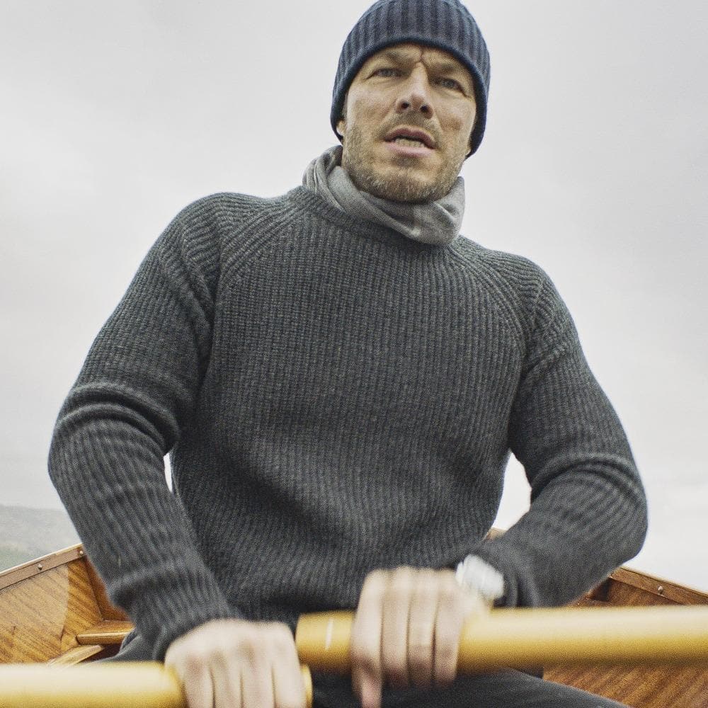 James Bond Ribbed Cashmere Hat  - The Living Daylights Edition - By N.Peal 007Store