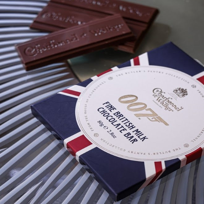 James Bond 007 Britischer Milchschokoladenriegel (80 g) – Von Charbonnel et Walker 